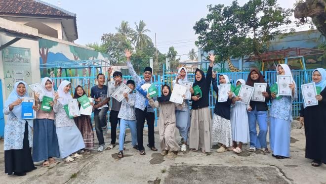 Pembagian Rapor RA-TPA Al-Khodijah By Al-Ma’moen Tahun Ajaran 2025/2026