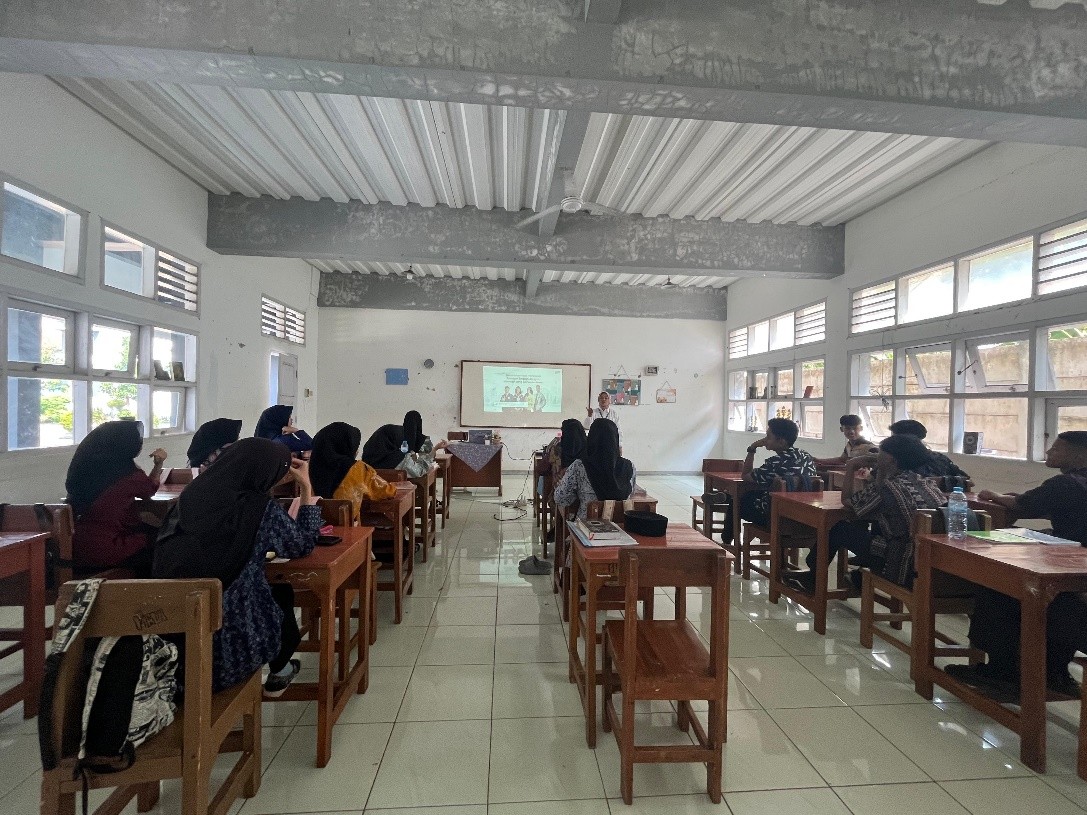 Uji Kesiapan, Raih Masa Depan: Simulasi TKA Kelas XII Bersama  Ruang Guru